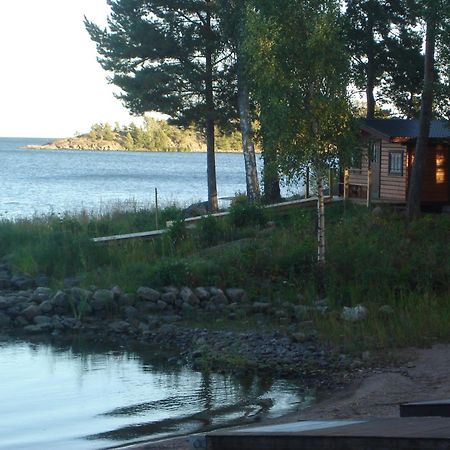 Hotel Rolfskaerrs Stugby à Nygård Extérieur photo