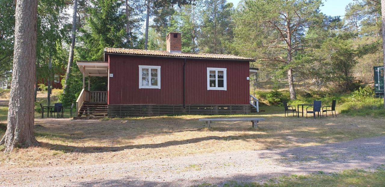 Hotel Rolfskaerrs Stugby à Nygård Extérieur photo