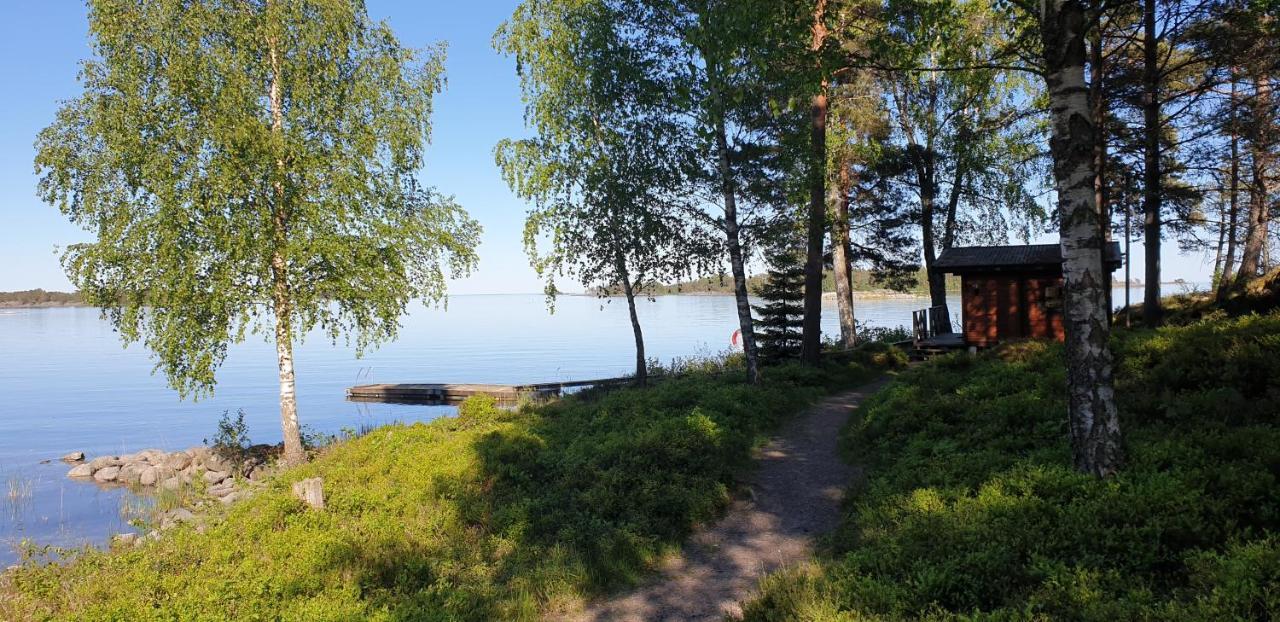 Hotel Rolfskaerrs Stugby à Nygård Extérieur photo